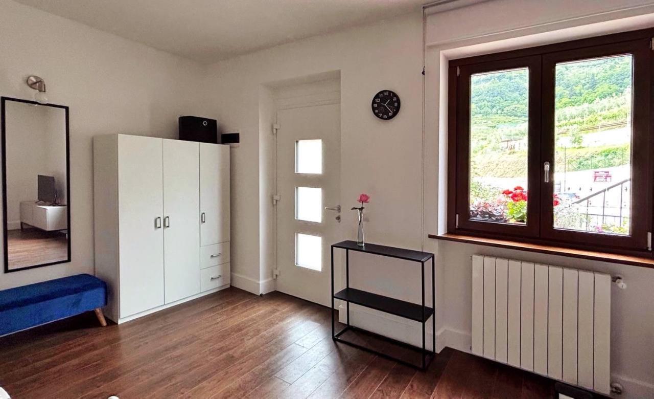 Garda View Apartment Tenno Exterior photo